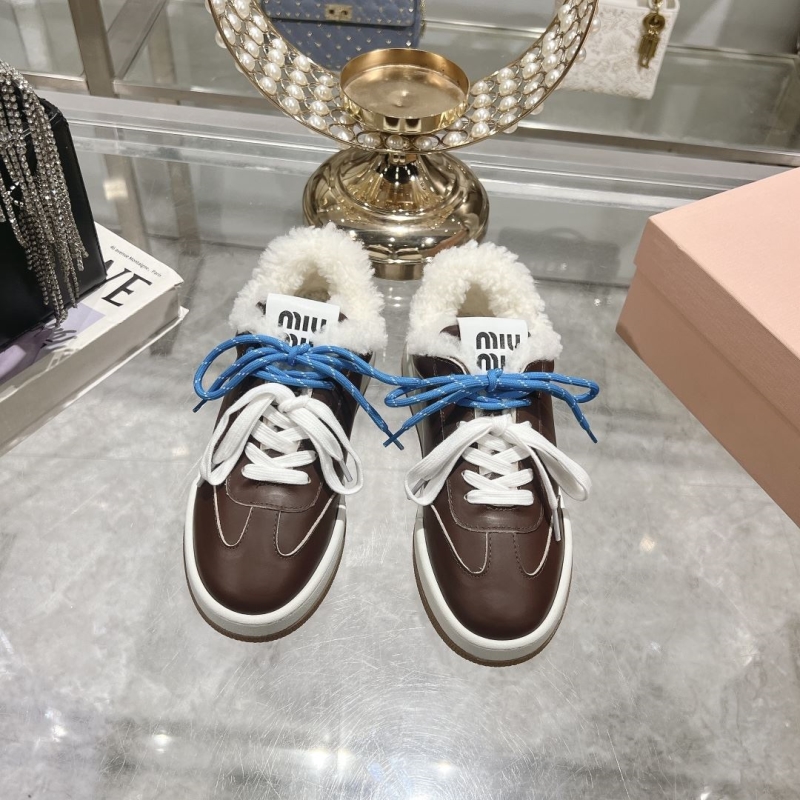 Miu Miu Casual Shoes